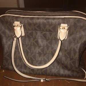 Michael Kors Crossbody Bag